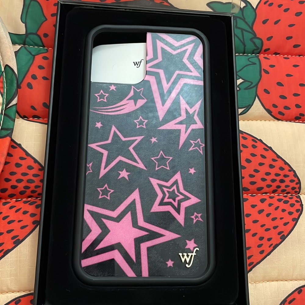 Wildflower Super Star iPhone 12/12Pro case